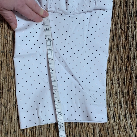 Capris 4 - Picture 9 of 10